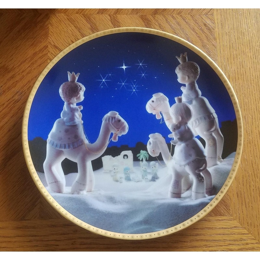 Enesco Precious Moments Collector Plate - They Followed The Star (1995)